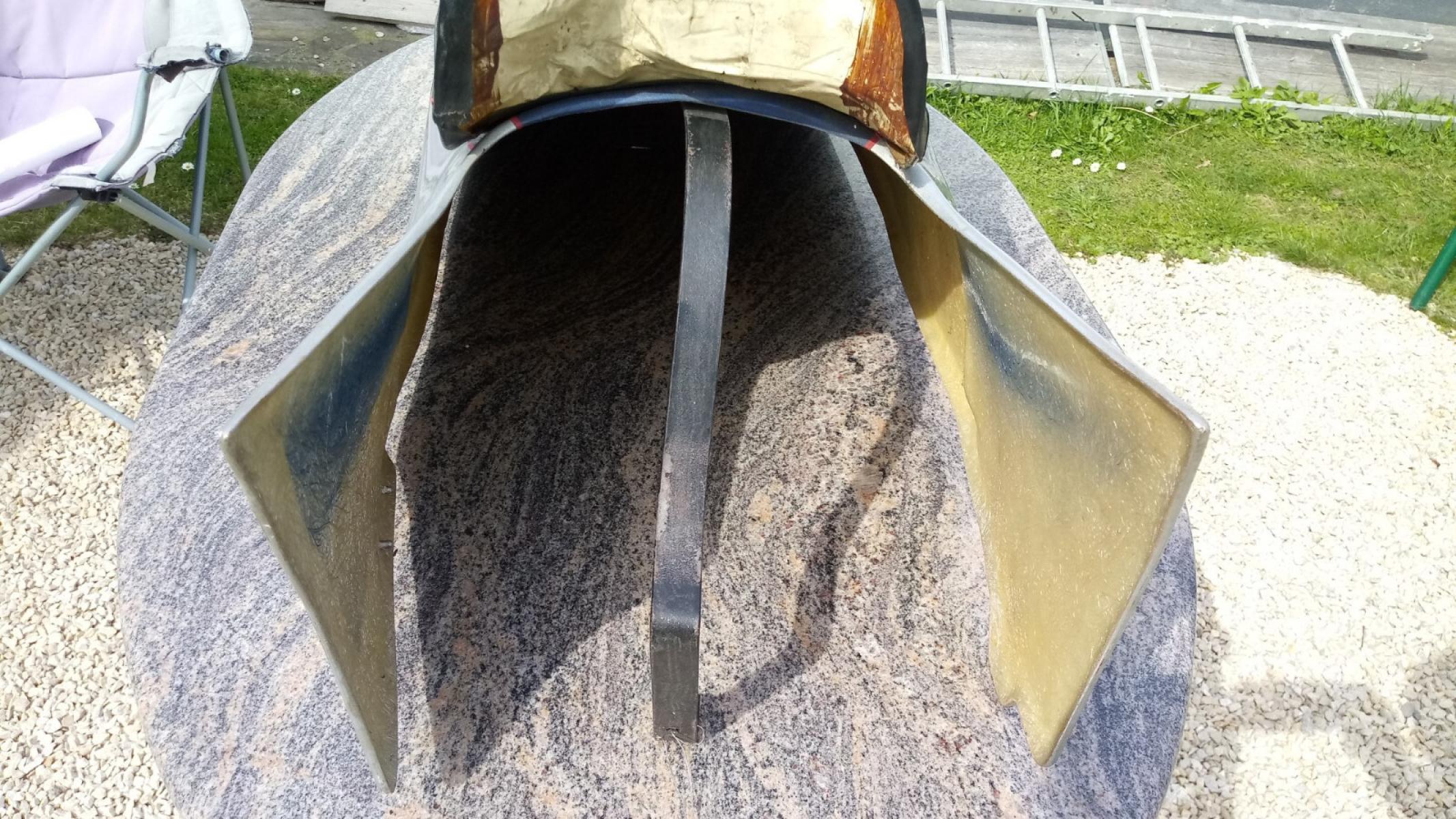 Heck Kawasaki GPZ 900 GFK Tail Fairing, € 99,- (8130 Frohnleiten)